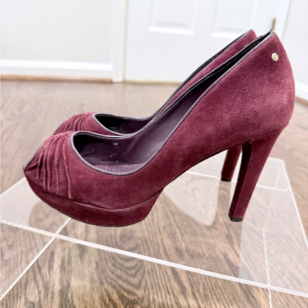 Rockport Burgundy Suede Platform Peep Toe Heels Size 8 - Picture 2 of 9